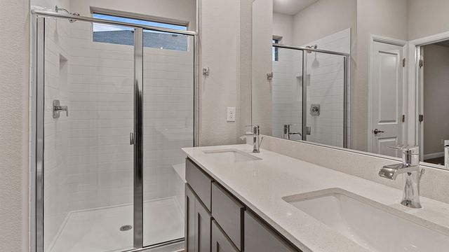 1449 CANTERBURY Trail, Desoto, TX 75115