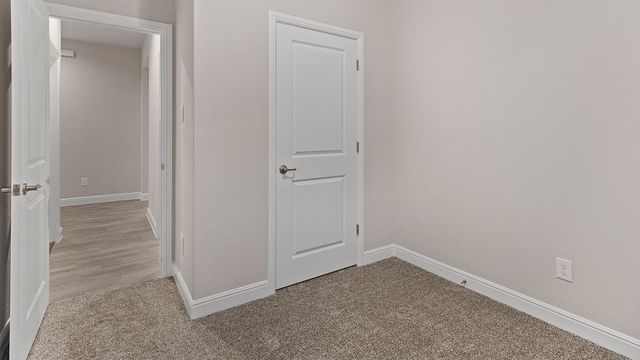 1449 CANTERBURY Trail, Desoto, TX 75115