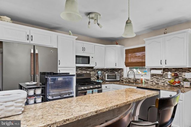 2266 SPRUCE ST, Ewing, NJ 08638