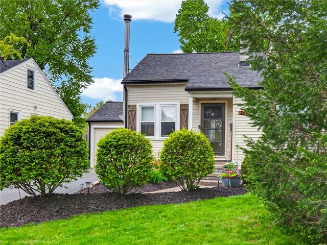 237 Nantucket Road, Greece, NY 14626