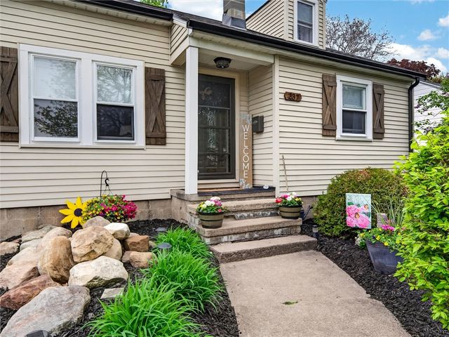 237 Nantucket Road, Greece, NY 14626