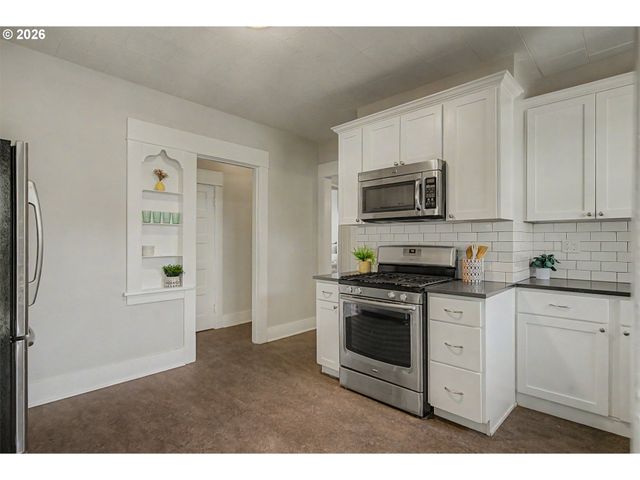 5 Ne 71ST Ave, Portland, OR 97213