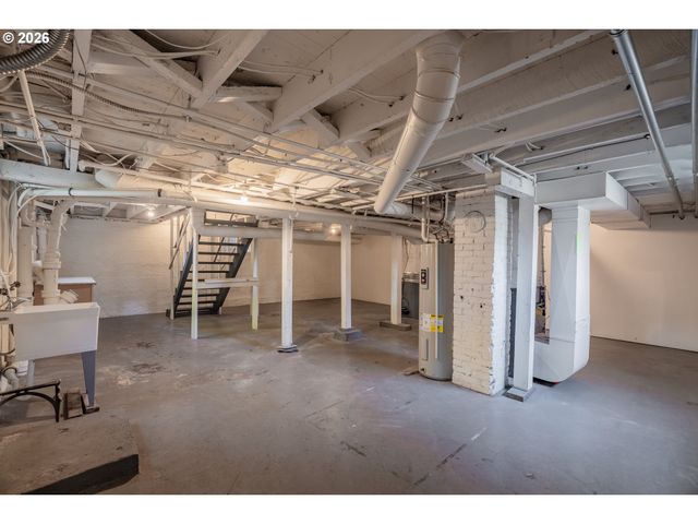5 Ne 71ST Ave, Portland, OR 97213