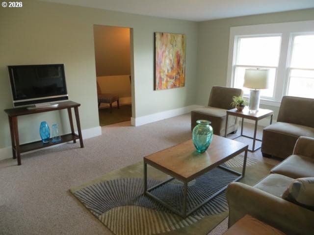 5 Ne 71ST Ave, Portland, OR 97213