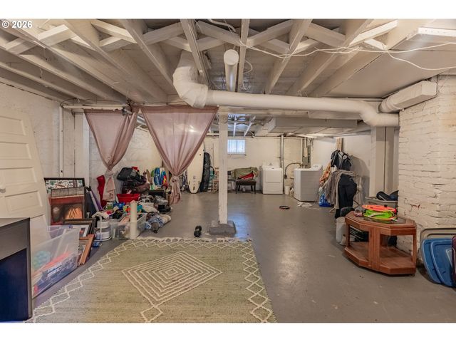 5 Ne 71ST Ave, Portland, OR 97213