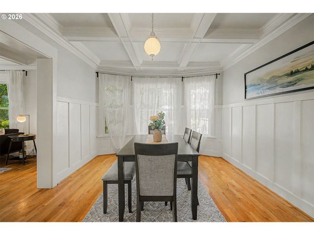 5 Ne 71ST Ave, Portland, OR 97213