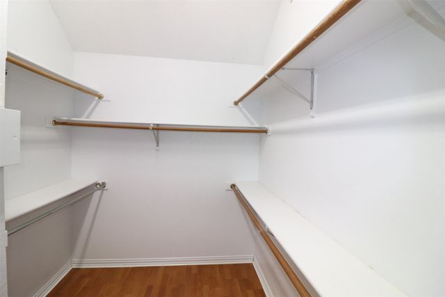 9433 Western Trail, Irving, TX 75063