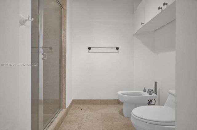 4779 Collins Ave 506, Miami Beach, FL 33140