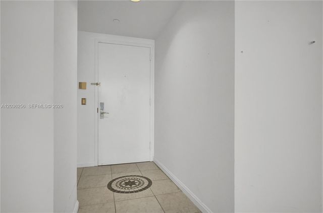 4779 Collins Ave 506, Miami Beach, FL 33140