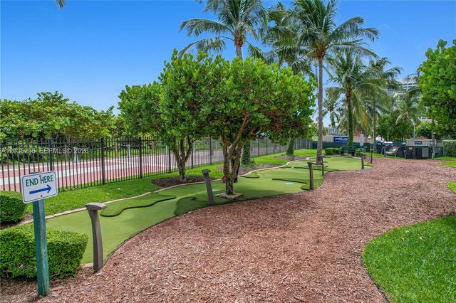 4779 Collins Ave 506, Miami Beach, FL 33140