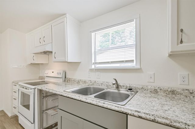1749 Max Road 4, Pearland, TX 77581