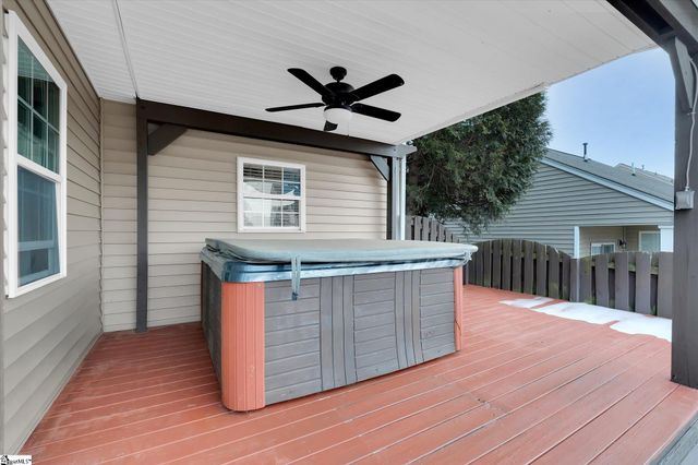 104 Windsor Creek Court, Simpsonville, SC 29681