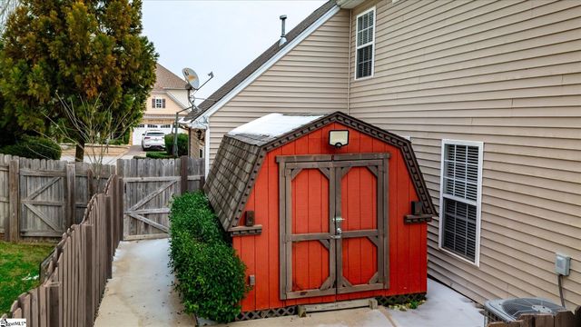 104 Windsor Creek Court, Simpsonville, SC 29681