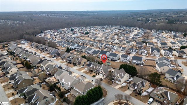 104 Windsor Creek Court, Simpsonville, SC 29681