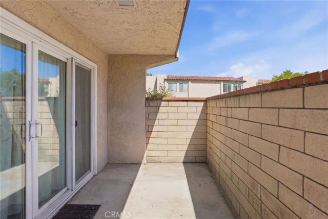 700 W La Veta C7, Orange, CA 92868