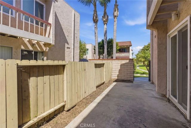 700 W La Veta C7, Orange, CA 92868
