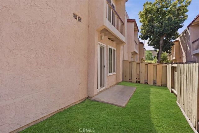700 W La Veta C7, Orange, CA 92868