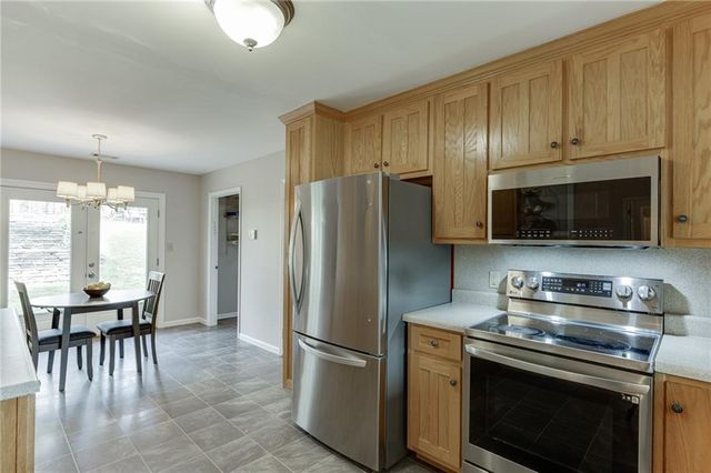 5602 Pepper Tree Lane, Oakwood, GA 30566