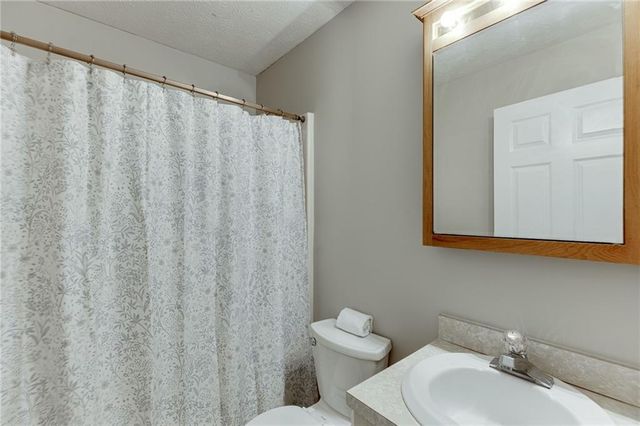 5602 Pepper Tree Lane, Oakwood, GA 30566