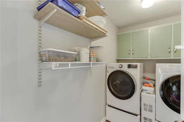 5602 Pepper Tree Lane, Oakwood, GA 30566