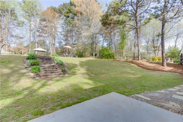 5602 Pepper Tree Lane, Oakwood, GA 30566