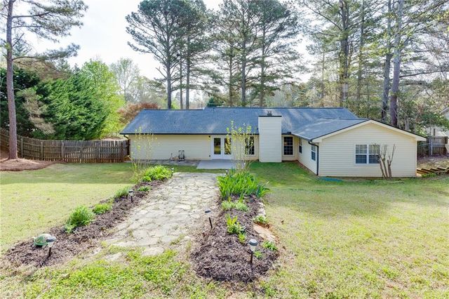 5602 Pepper Tree Lane, Oakwood, GA 30566