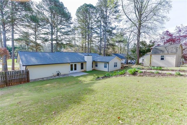 5602 Pepper Tree Lane, Oakwood, GA 30566