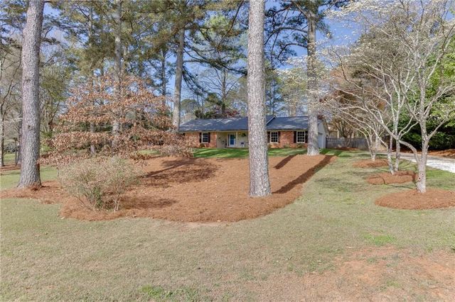5602 Pepper Tree Lane, Oakwood, GA 30566