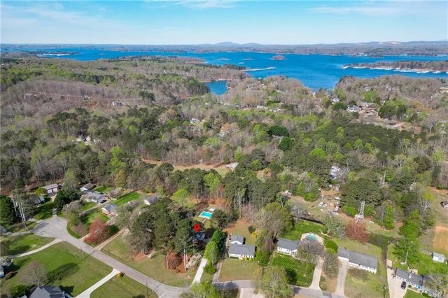 5602 Pepper Tree Lane, Oakwood, GA 30566