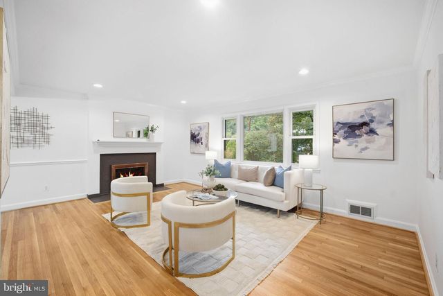 5918 LOWELL AVE, Alexandria, VA 22312