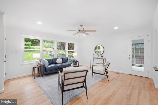 5918 LOWELL AVE, Alexandria, VA 22312