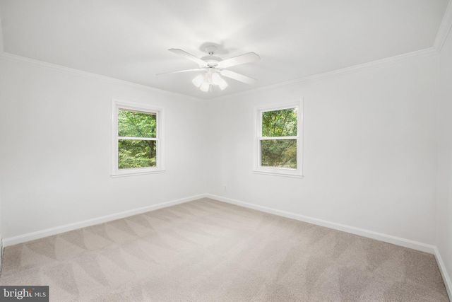 5918 LOWELL AVE, Alexandria, VA 22312