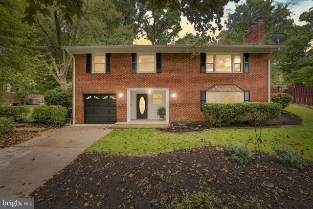 5918 LOWELL AVE, Alexandria, VA 22312