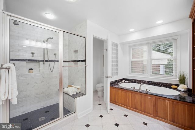 5918 LOWELL AVE, Alexandria, VA 22312