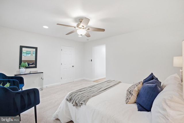 5918 LOWELL AVE, Alexandria, VA 22312