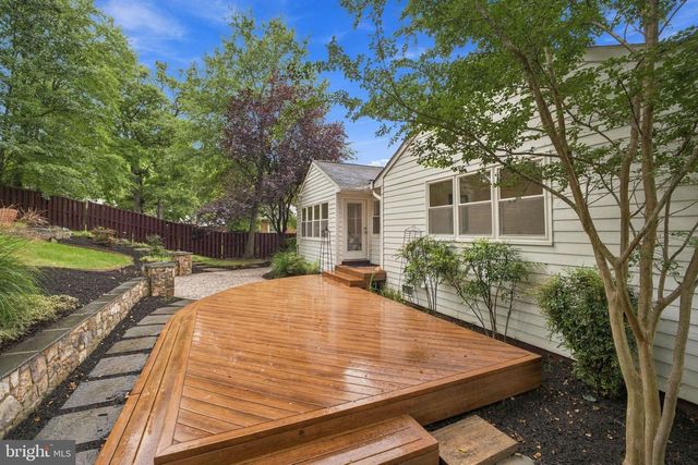 5918 LOWELL AVE, Alexandria, VA 22312