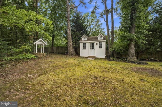 5918 LOWELL AVE, Alexandria, VA 22312