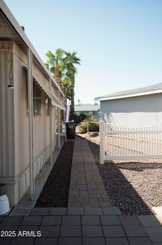 2401 W Southern Avenue 211, Tempe, AZ 85282