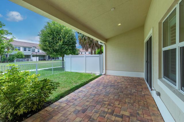 63 Dogwood Court, Royal Palm Beach, FL 33411