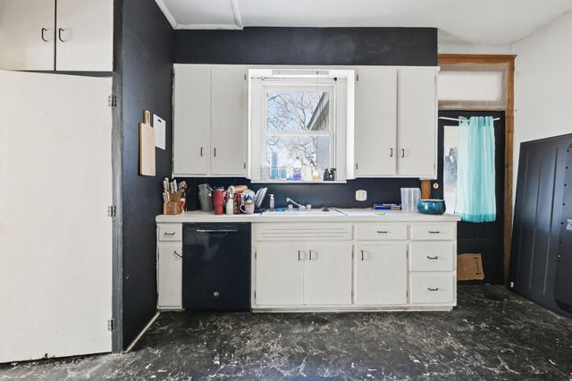 626 S Empire Avenue, Joplin, MO 64801