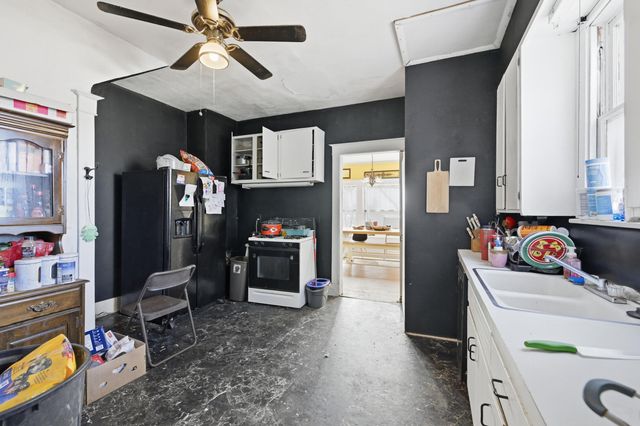 626 S Empire Avenue, Joplin, MO 64801