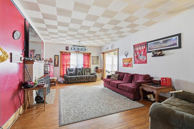 626 S Empire Avenue, Joplin, MO 64801