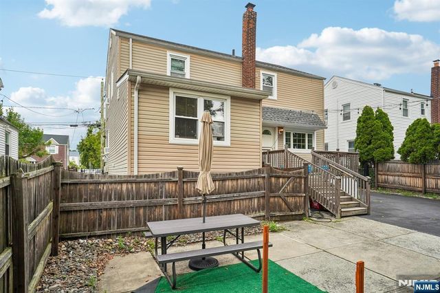 22 1st Street, North Arlington, NJ 07031