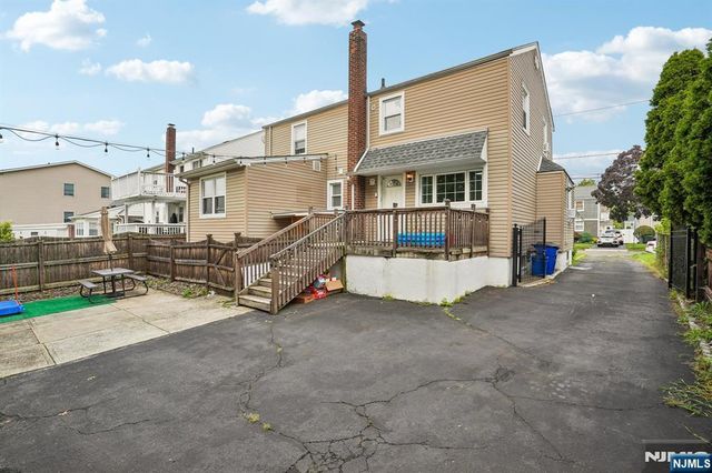 22 1st Street, North Arlington, NJ 07031