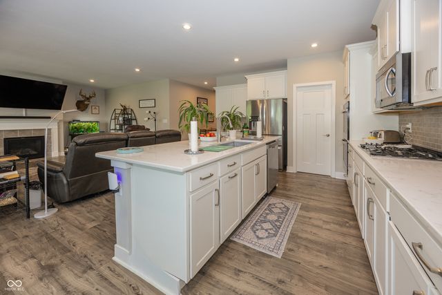 1355 Clairet Drive, Westfield, IN 46074