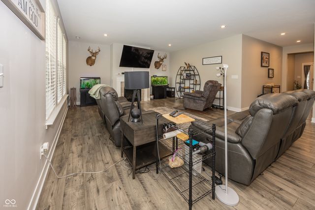 1355 Clairet Drive, Westfield, IN 46074