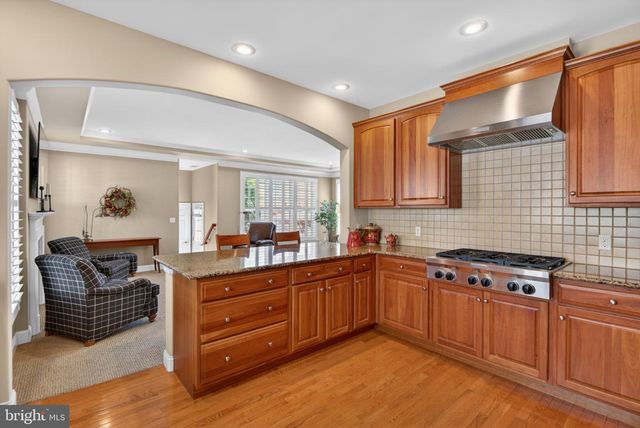 1436 PICKET DR, Lancaster, PA 17601