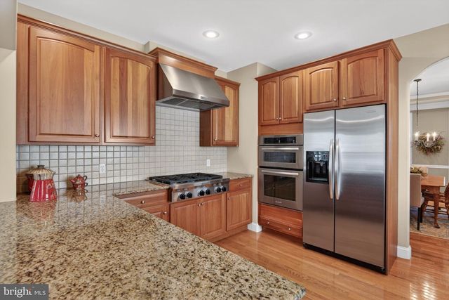 1436 PICKET DR, Lancaster, PA 17601