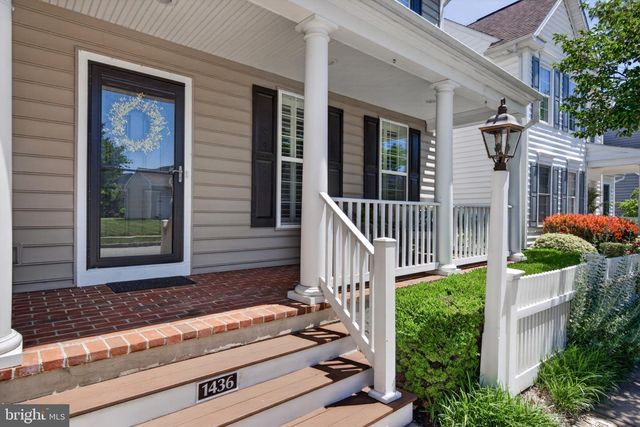 1436 PICKET DR, Lancaster, PA 17601