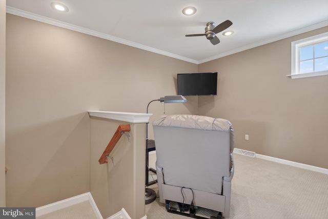 1436 PICKET DR, Lancaster, PA 17601